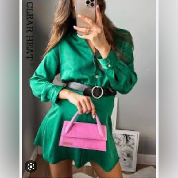 BELTED SATIN EFFECT
DRESS
GREEN - REF. 2415/796 - Picture 1 of 9